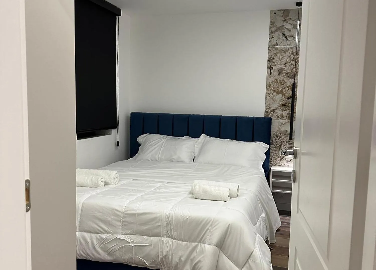 Azure Apartments Luxe 1 Tirana 0*,  Albania